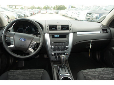 ford fusion 2012 silver sedan se gasoline 4 cylinders front wheel drive 6 speed automatic 77338