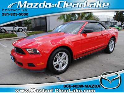 ford mustang 2011 red gasoline 6 cylinders rear wheel drive automatic with overdrive 77598