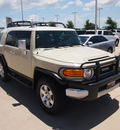 toyota fj cruiser 2008 tan suv 6 cylinders automatic 76049