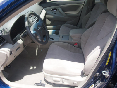 toyota camry 2011 blue sedan le 4 cylinders automatic 76049