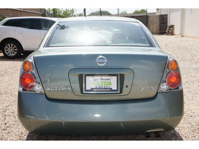 nissan altima 2002 blue sedan 2 5 s gasoline 4 cylinders front wheel drive automatic 78757