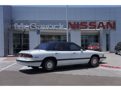 buick lesabre 1994 white sedan custom v6 automatic 79119