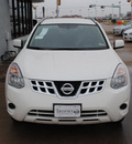 nissan rogue 2012 white sv gasoline 4 cylinders front wheel drive automatic 75150
