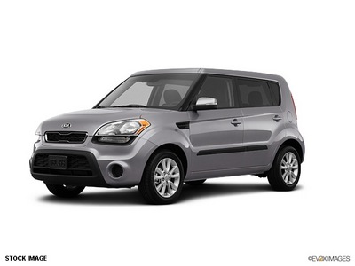 kia soul 2013 silver wagon gasoline 4 cylinders front wheel drive not specified 77471
