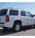 chevrolet tahoe 2012 white suv lt 8 cylinders automatic 79110