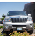 lincoln navigator 2004 silver suv luxury gasoline 8 cylinders 4 wheel drive automatic 99352