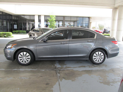 honda accord 2010 dk  gray sedan lx gasoline 4 cylinders front wheel drive automatic with overdrive 77477