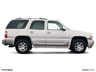 gmc yukon 2004 suv denali gasoline 8 cylinders all whee drive not specified 77375