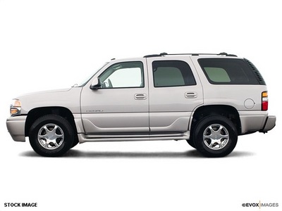gmc yukon 2004 suv denali gasoline 8 cylinders all whee drive not specified 77375