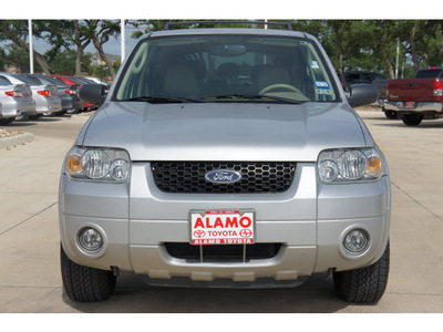 ford escape 2006 silver suv limited gasoline 6 cylinders front wheel drive automatic with overdrive 78232