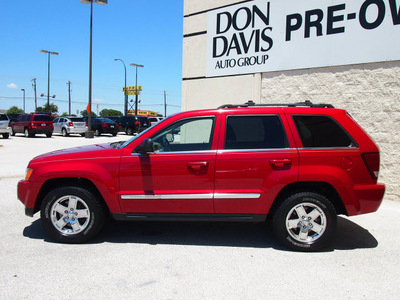 jeep grand cherokee 2005 red suv limited gasoline 8 cylinders rear wheel drive automatic 76011