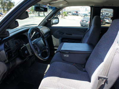 dodge ram pickup 2500 2002 blue pickup truck slt diesel 6 cylinders rear wheel drive automatic 92882