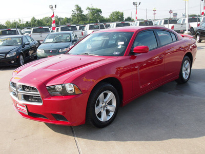 dodge charger 2011 maroon sedan 6 cylinders shiftable automatic 77388