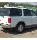 ford expedition 2001 off white suv eddie bauer 8 cylinders automatic with overdrive 77575
