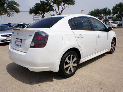 nissan sentra 2012 white sedan 2 0 sr gasoline 4 cylinders front wheel drive automatic 76116