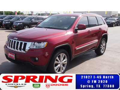jeep grand cherokee 2013 red suv laredo 6 cylinders 5 speed automatic 77388