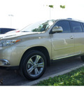 toyota highlander 2011 tan suv limited 6 cylinders automatic 78729
