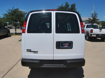 chevrolet express cargo 2012 white van 2500 flex fuel 8 cylinders rear wheel drive automatic 76051