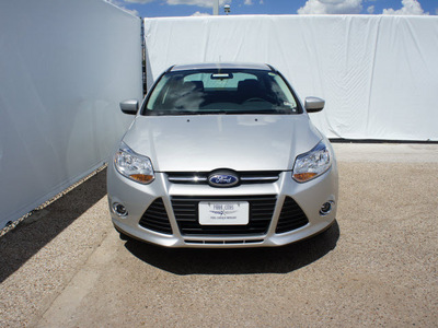 ford focus 2012 silver sedan se flex fuel 4 cylinders front wheel drive automatic 75235