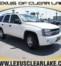 chevrolet trailblazer 2005 white suv ls gasoline 6 cylinders rear wheel drive automatic 77546