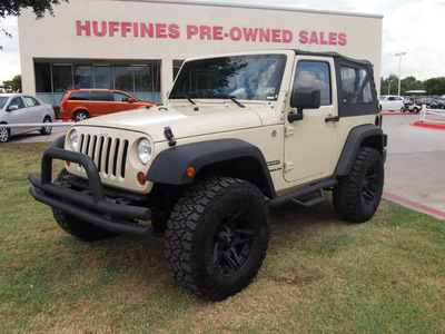 jeep wrangler 2011 brown suv sport gasoline 6 cylinders 4 wheel drive automatic 75067