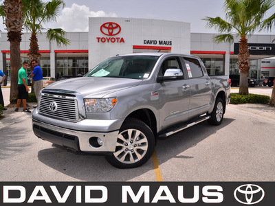 toyota tundra 2012 silver limited flex fuel 8 cylinders 4 wheel drive automatic 32771