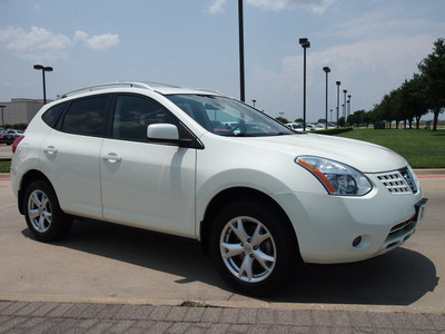 nissan rogue 2008 off white suv sl gasoline 4 cylinders front wheel drive automatic 76018