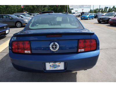 ford mustang 2007 blue coupe gasoline 6 cylinders rear wheel drive automatic 77338