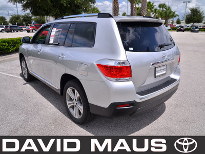 toyota highlander 2012 silver suv limited gasoline 6 cylinders all whee drive automatic 32771