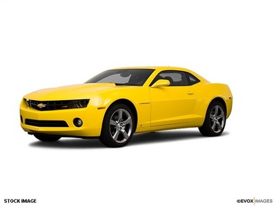 chevrolet camaro 2010 coupe gasoline 6 cylinders rear wheel drive not specified 77630