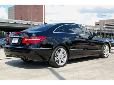 mercedes benz e class 2011 black coupe e350 gasoline 6 cylinders rear wheel drive automatic 77002