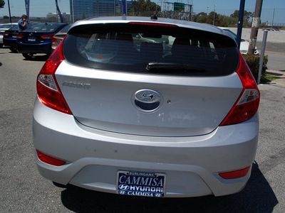 hyundai accent 2013 silver hatchback se gasoline 4 cylinders front wheel drive automatic 94010