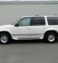 ford explorer 1998 white suv limited gasoline v6 4 wheel drive automatic with overdrive 98371