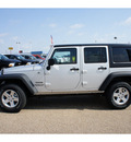 jeep wrangler unlimited 2012 silver suv sport gasoline 6 cylinders 4 wheel drive automatic 76645