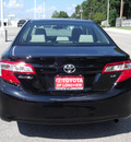 toyota camry 2012 black sedan le gasoline 4 cylinders front wheel drive automatic 75604