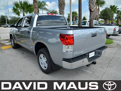 toyota tundra 2012 silver sr5 gasoline 8 cylinders 2 wheel drive automatic 32771