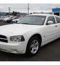 dodge charger 2010 white sedan sxt gasoline 6 cylinders rear wheel drive automatic 98632