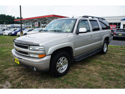 chevrolet suburban 2005 silver birch suv 1500 z71 flex fuel 8 cylinders 4 wheel drive automatic 07724