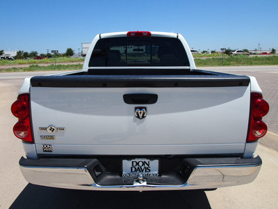 dodge ram pickup 1500 2008 white pickup truck lone star gasoline 8 cylinders rear wheel drive automatic with overdrive 76018