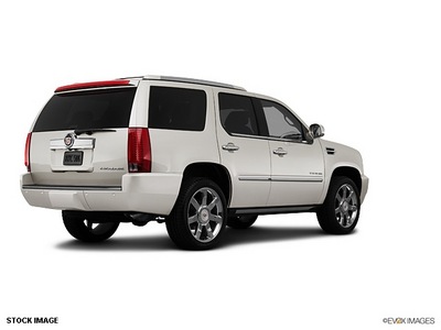 cadillac escalade 2013 suv flex fuel 8 cylinders rear wheel drive not specified 75964