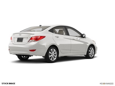 hyundai accent 2013 hatchback gasoline 4 cylinders front wheel drive not specified 75964