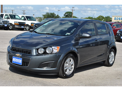 chevrolet sonic 2012 dk  gray hatchback ls gasoline 4 cylinders front wheel drive automatic 78216