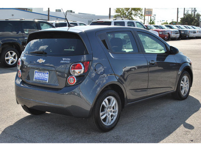 chevrolet sonic 2012 dk  gray hatchback ls gasoline 4 cylinders front wheel drive automatic 78216