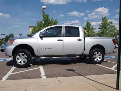 nissan titan 2009 silver flex fuel 8 cylinders 4 wheel drive automatic 80504