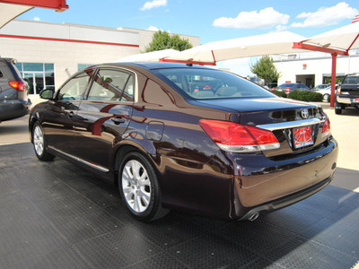toyota avalon 2012 dk  red sedan limited gasoline 6 cylinders front wheel drive automatic 75067