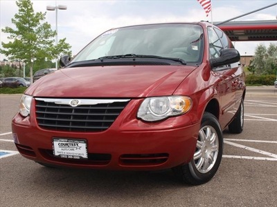 chrysler town and country 2006 red gasoline 6 cylinders front wheel drive automatic 80504
