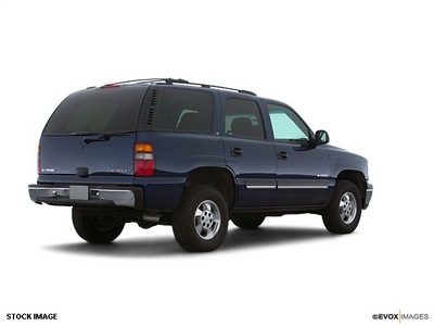 chevrolet tahoe 2002 suv gasoline 8 cylinders rear wheel drive not specified 77630