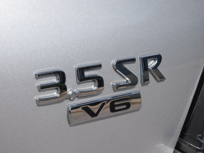 nissan altima 2012 silver sedan 3 5 sr gasoline 6 cylinders front wheel drive automatic 76011