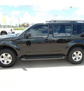 nissan pathfinder 2010 black suv se gasoline 6 cylinders 2 wheel drive automatic with overdrive 77642