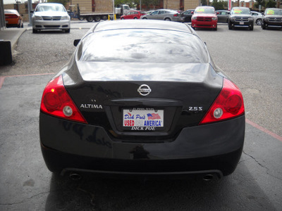 nissan altima 2009 black coupe gasoline 4 cylinders front wheel drive automatic 79925